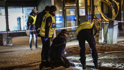 Ймовірний теракт. У Швеції чоловік з ножем поранив 8 людей