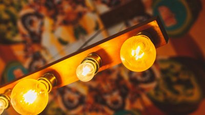 світло, графіки відключення, електроенергія, обстріли, аварійні відключення, обленерго