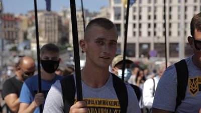 "Нацкорпус" влаштував у Києві ходу до ОПУ. Що відбувається