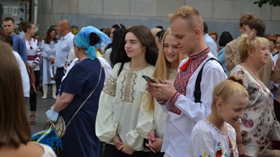 День Незалежності у Житомирі: в центрі міста провели патріотичну ходу День Незалежності у Житомирі: в центрі міста провели патріотичну ходу