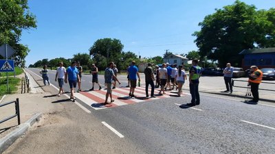 Працівники Інгульської шахти перекрили другу дорогу Працівники Інгульської шахти перекрили другу дорогу