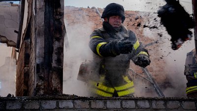 ДСНС ліквідували наслідки ударів по Охтирському районі на Сумщині ДСНС ліквідували наслідки ударів по Охтирському районі на Сумщині