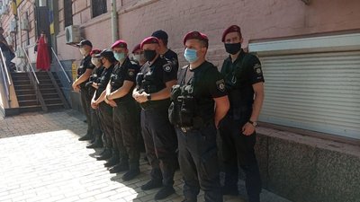 Справа Гандзюк: Мангера привезли до суду, але він звідти поїхав Справа Гандзюк: Мангера привезли до суду, але він звідти поїхав