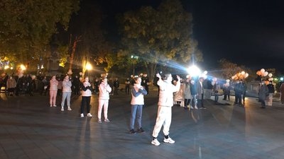 Акція "16 днів проти насильства" в Одесі Акція "16 днів проти насильства" в Одесі