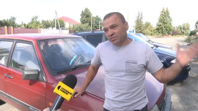 Батько учня 1 класу Андрій Журавель Батько учня 1 класу Андрій Журавель