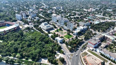 У Сумах через ремонт дороги буде обмежено рух транспорту на провулку Академічному