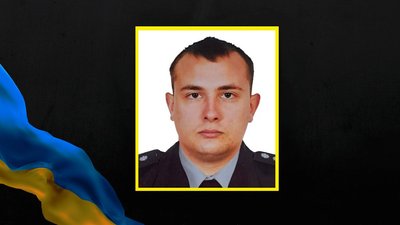 Азаров, поліція, обстріл