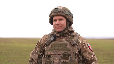 Мороз, Барні та Вітамін: історії бійців штурмового полку "Цунамі" Мороз, Барні та Вітамін: історії бійців штурмового полку "Цунамі"