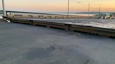 У Миколаєві відбулось саморозведення мосту
