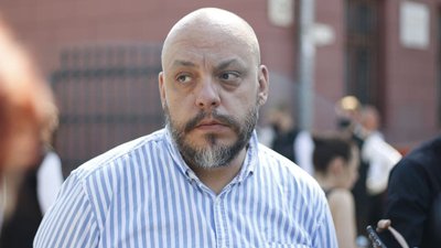 В Одесі прощаються з художником та директором музею Олександром Ройтбурдом В Одесі прощаються з художником та директором музею Олександром Ройтбурдом