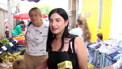 До 110 гривень за кілограм – дині на ринках Житомира в цьому році коштують вдвічі дорожче, ніж торік До 110 гривень за кілограм – дині на ринках Житомира в цьому році коштують вдвічі дорожче, ніж торік