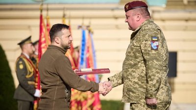 Керував контрнаступом на Харківщині. Полковнику Євгенію Курашу з Дніпропетровщини присвоїли звання Героя України