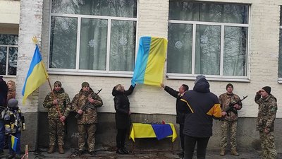 У Миргородській громаді на Полтавщині відкрили меморіальну дошку загиблим бійцям