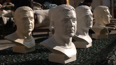 Погруддя Зеленського