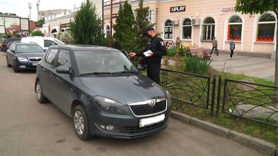 У Житомирі депутати міськради на сесії погодили 14 ділянок, де розмістять платні парковки