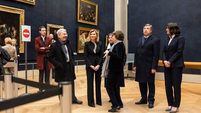 Лувр мінкульт зеленська Лувр мінкульт зеленська