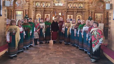 Учасниці ансамблю "Золоті журавки" знімали кліп у Тернополі