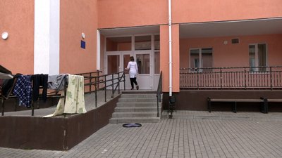 На Рівненщину перевели психоневрологічний інтернат з Донеччини. Як почуваються підопічні На Рівненщину перевели психоневрологічний інтернат з Донеччини. Як почуваються підопічні
