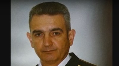 Зеленській увів у дію рішення РНБО щодо санкцій проти військових зрадників Зеленській увів у дію рішення РНБО щодо санкцій проти військових зрадників