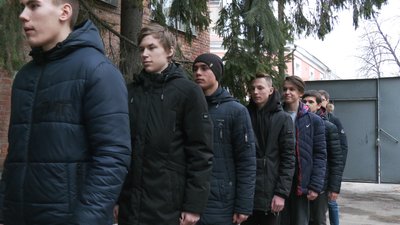Приписна кампанія на Харківщині: у комісаріатах очікують майже 8 тисяч допризовників