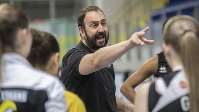 Апостолос Ойконому