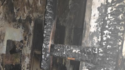 Один загиблий та семеро евакуйованих: у центрі Харкова горіла квартира в будинку Один загиблий та семеро евакуйованих: у центрі Харкова горіла квартира в будинку