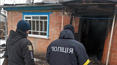 На Полтавщині на місці пожежі виявили тіло чоловіка На Полтавщині на місці пожежі виявили тіло чоловіка