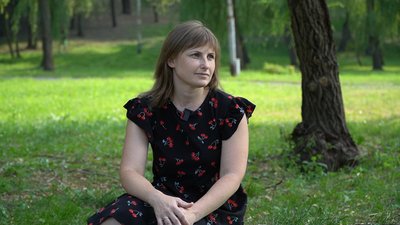 “Ми грали після вибуху на Перемозі”. Як плейбек-театр у Дніпрі народжує ідентичність “Ми грали після вибуху на Перемозі”. Як плейбек-театр у Дніпрі народжує ідентичність