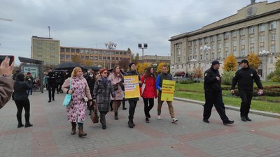Рабству – ні: черкасці мовчки пройшлися "Ходою за свободу"