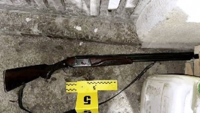 За даними слідства, чоловік вистрілив у дружину і намагався сам застрелитись