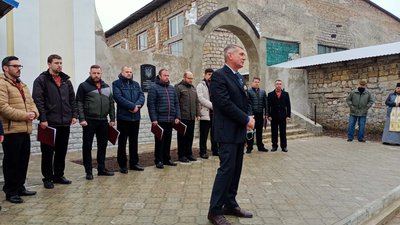 На Тернопільщині встановили пам’ятну дошку воїнам УПА На Тернопільщині встановили пам’ятну дошку воїнам УПА