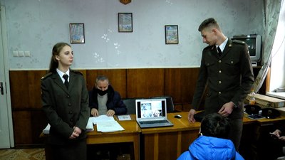 Зацікавлюють йти до війська – у Житомирі курсанти зустрілись із старшокласниками Зацікавлюють йти до війська – у Житомирі курсанти зустрілись із старшокласниками