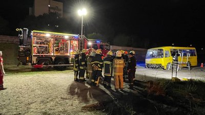 У Черкасах спецслужби провели нічні навчання У Черкасах спецслужби провели нічні навчання