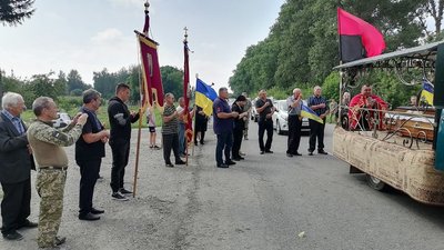 На Тернопільщині попрощалися з двома військовослужбовцями