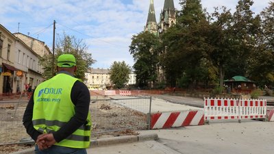 У Львові через ремонт вулиці Бандери заборонять паркування вздовж об'їзних доріг
