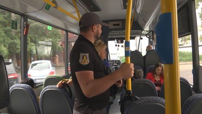 У Луцьку відновили перевірки безготівкового розрахунку за проїзд у маршрутках
