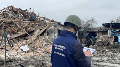 Зруйновані будинки в Лозовій через атаку РФ