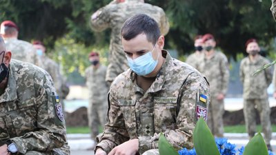 У Львові вшанували пам'ять десантників, які загинули шість років тому на Сході