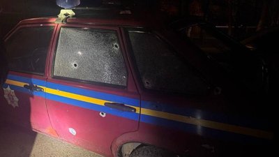 Заклала вибухівку біля адмінбудівлі підрозділу ЗСУ: на Одещині затримали підозрювану Заклала вибухівку біля адмінбудівлі підрозділу ЗСУ: на Одещині затримали підозрювану