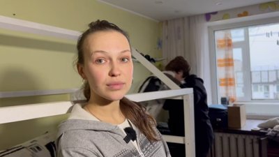 "Дякуємо Богу, що взяв грішми". Семеро поранених, серед них діти: які наслідки масованого обстрілу Дніпра "Дякуємо Богу, що взяв грішми". Семеро поранених, серед них діти: які наслідки масованого обстрілу Дніпра