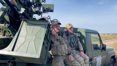 Постійно в режимі очікування: як працюють мисливці на безпілотники на Сумщині Постійно в режимі очікування: як працюють мисливці на безпілотники на Сумщині