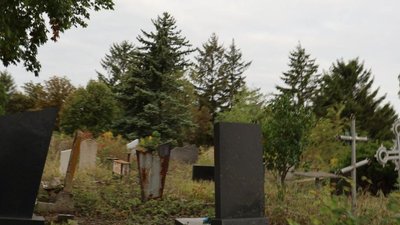 кладовище у харківській області
