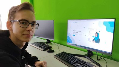Міжнародний конкурс "Infomatrix-2023": успішні комп'ютерні розробки житомирських ліцеїстів Міжнародний конкурс "Infomatrix-2023": успішні комп'ютерні розробки житомирських ліцеїстів