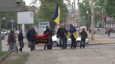 У Дніпрі провели нечисленну ходу до Дня пам’яті та примирення