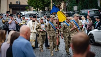 В Ужгороді попрощалися з полеглим на війні Андріяном Безклепним