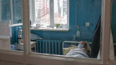 На Буковині за добу ушпиталили понад 100 людей. Шість пацієнтів з COVID-19 померли