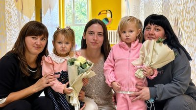 Виписка Божени та Софії