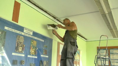 В школі наразі роблять ремонт, 6 липня 2023. В школі наразі роблять ремонт, 6 липня 2023.