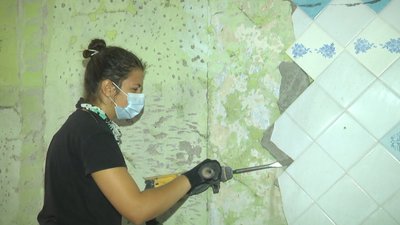 Волонтери під час таборування працюють безкоштовно. Фото: Суспільне. Волонтери під час таборування працюють безкоштовно. Фото: Суспільне.
