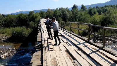 Міст не перебуває на балансі жодної установи Міст не перебуває на балансі жодної установи